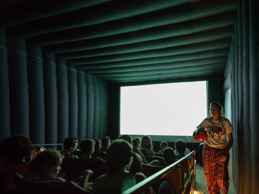 CINEMA INSUFLÁVEL